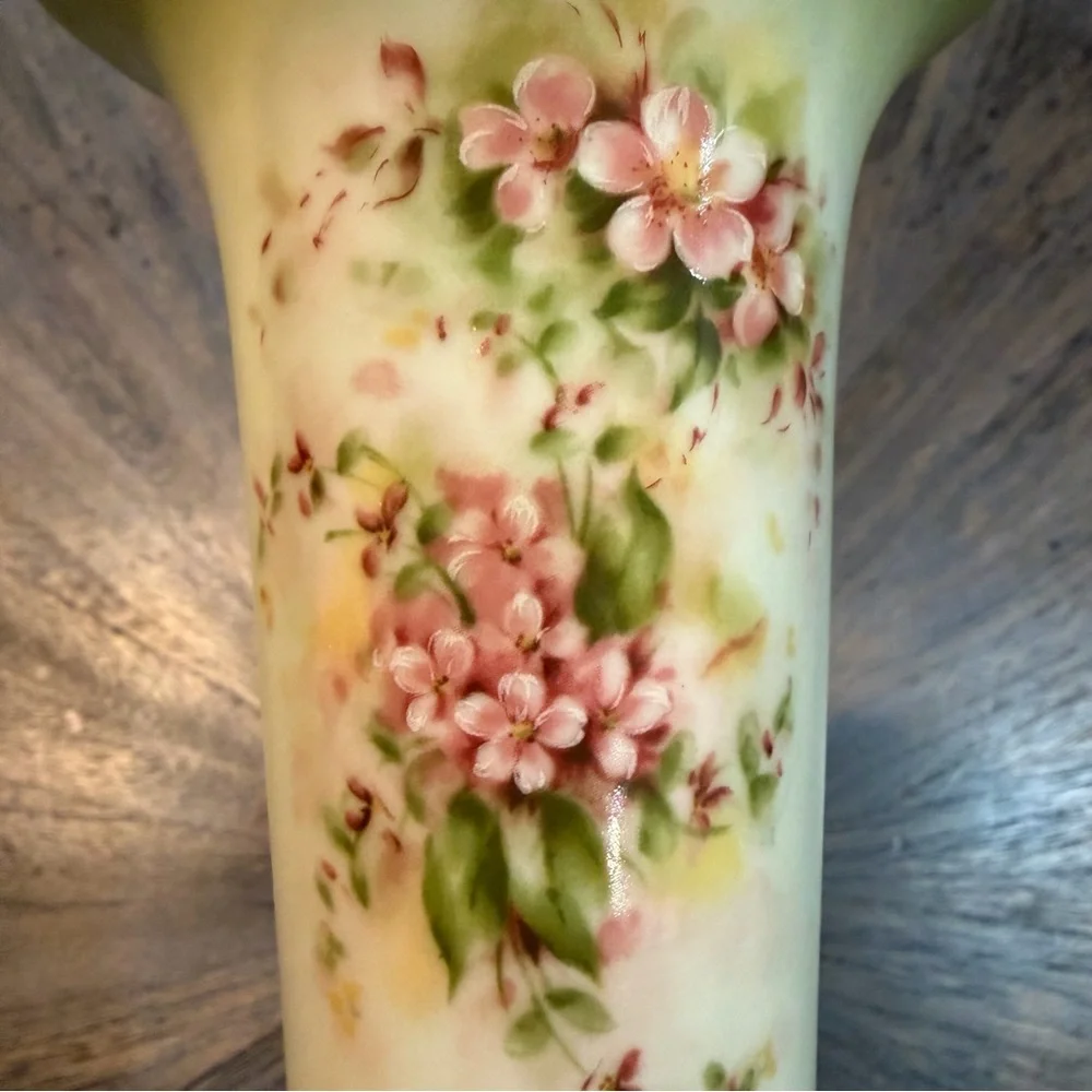 Burton & Burton‎ Hand-Painted Floral Vase Green Satin Finish 6” Scalloped Rim